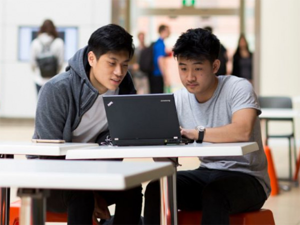 Choose the Right Course to Study in Malaysia after SPM