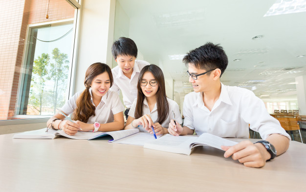Choosing the Right Degree Course to Study After UEC in Malaysia