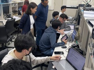 University of Southampton Malaysia's Computer  Science labs are equipped with around 200 different  programmes and packages, enabling students to  develop their intellectual curiosity and skills.